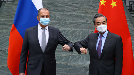 China fordert Russland zum gemeinsamen Kampf gegen Corona und "politisches Virus" auf