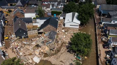 Medienberichte: "Monumentales Systemversagen" bei Hochwasserkatastrophe?