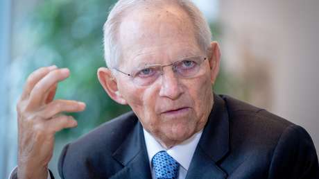Schäuble will Druck und Einschränkung von Freiheiten für Ungeimpfte