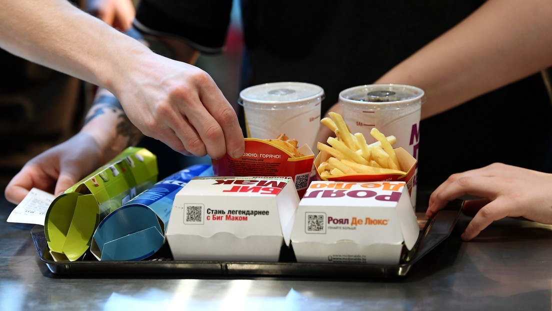 "Und führe uns nicht in Versuchung": Russin verklagt McDonald's wegen appetitlicher Werbung
