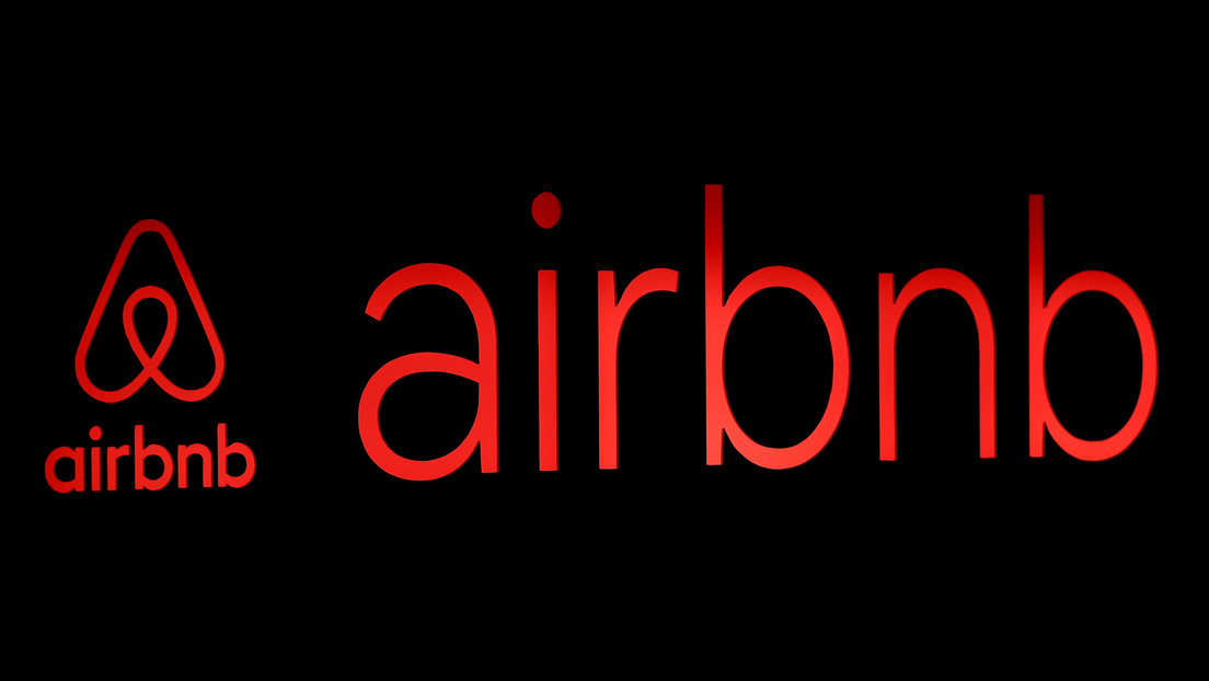 "Größte humanitäre Krise": Airbnb will 20.000 afghanische Flüchtlinge kostenlos unterbringen