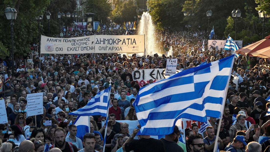 Griechenland: Tausende protestieren gegen Pflichtimpfung von Mitarbeitern im Gesundheitswesen