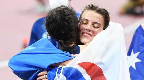 Umarmung mit Russin: Ukrainische Olympionikin muss zum Rapport