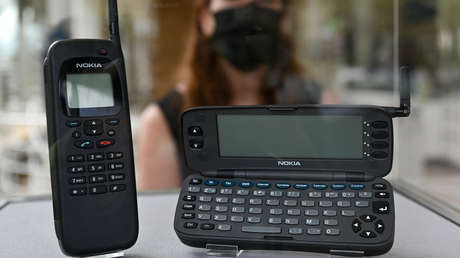 Online-Ausstellung über ein Vierteljahrhundert Smartphone