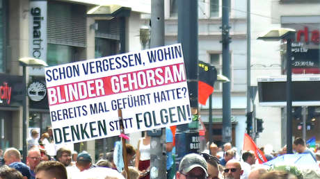 Buch: "Gehorsam macht frei" – Wie ein SS-Offizier zum bewunderten Management-Guru wurde