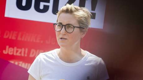 Linke Co-Parteivorsitzende taktiert bei NATO-Bekenntnis