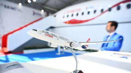 Russland und China beginnen Produktion von gemeinsam entwickelten Passagierflugzeugen