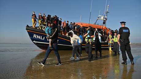 London genehmigt "Push-Back" von Migranten im Ärmelkanal