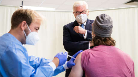 Steinmeier warnt Schüler: "Viel Propaganda von Impfunwilligen und Verschwörungstheoretikern"