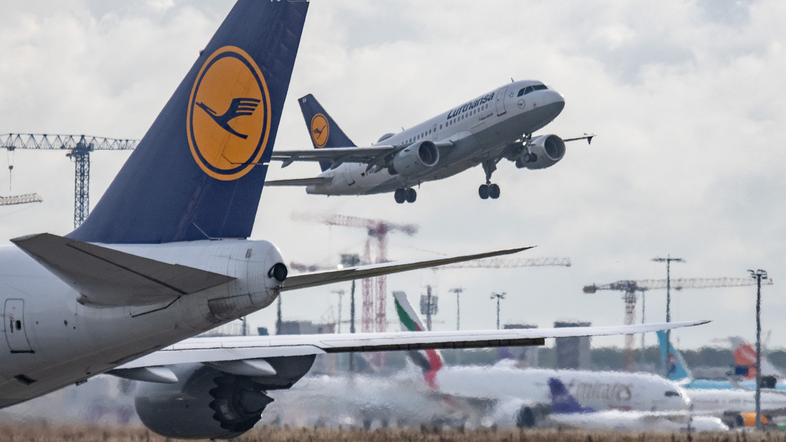 Lufthansa fordert Impfpflicht für Flugpersonal in Deutschland