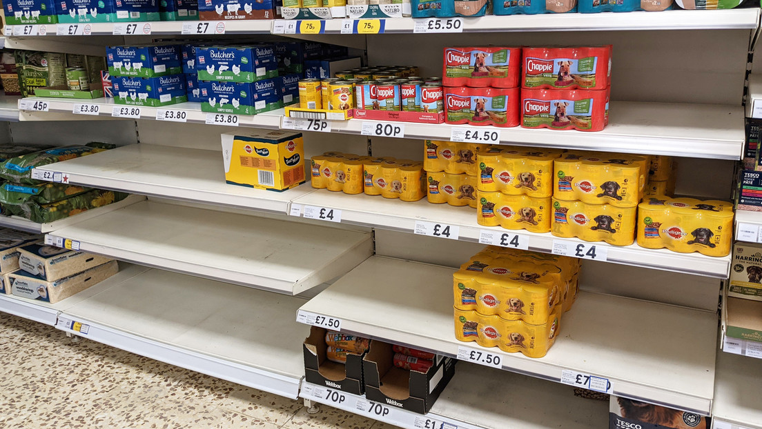 Um Lieferketten-Probleme zu übertünchen: Supermärkte in Großbritannien mit "Fake-Waren" bestückt