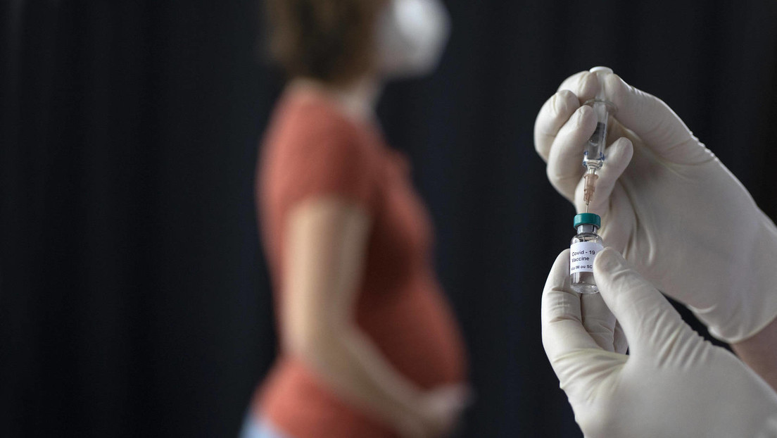 "Bei Schwangeren einfach drauf los geimpft" – Charité-Studie soll nachträglich Daten liefern