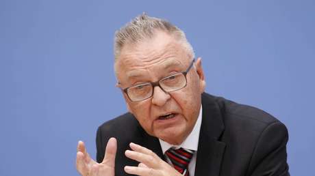 Höchster Verfassungsrichter a. D.: "Vertrauen in Handlungsfähigkeit des Staates ist erschüttert"