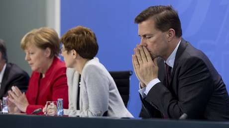 Nukleare Abschreckung erhalten – Seibert verteidigt Kramp-Karrenbauers Aussagen zu Atomwaffen