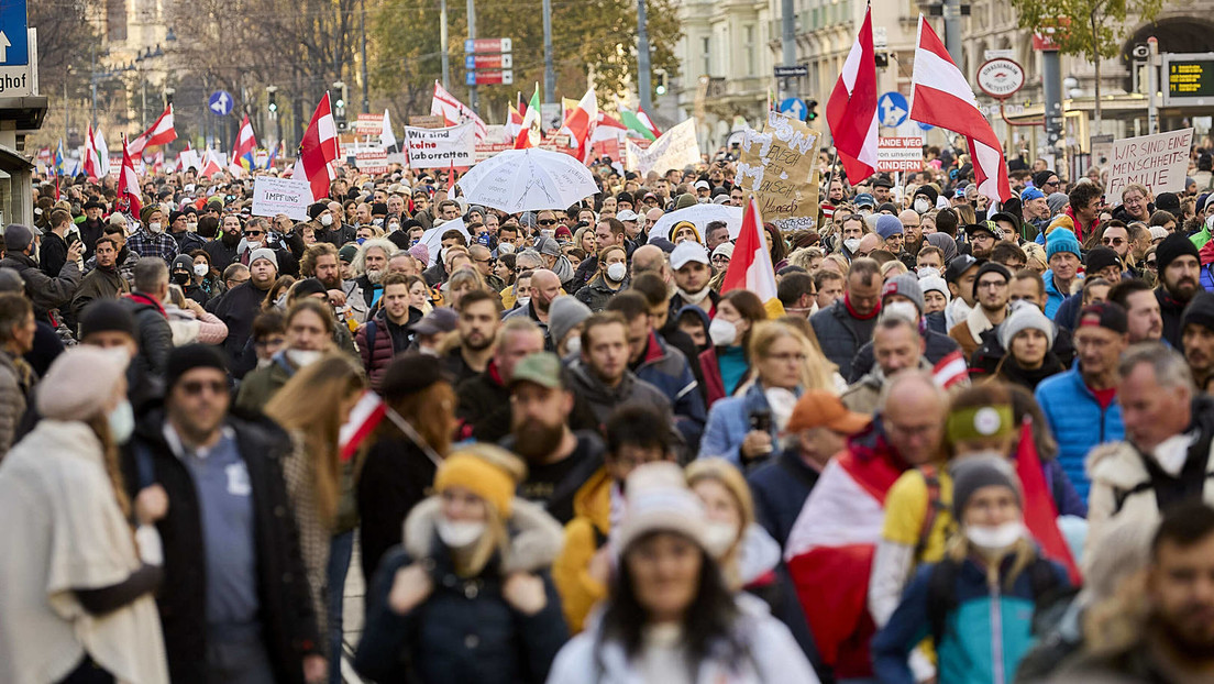 Österreich: Offiziere des Bundesheeres rufen zu Protest gegen Impfpflicht auf