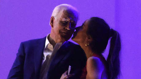 Tagebuch-Leak: Biden-Tochter Ashley beschreibt "unangemessene" Duschen mit Joe