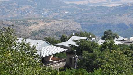 Berichte: Einwohner Bergkarabachs bei Beschuss durch aserbaidschanische Soldaten getötet