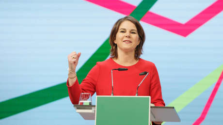 Baerbock kritisiert Merkel: Hätte Lukaschenko nicht anrufen dürfen