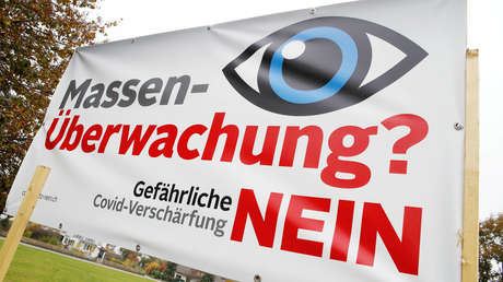 Schweizer stimmen in Volksabstimmung mehrheitlich für umstrittenes Corona-Gesetz