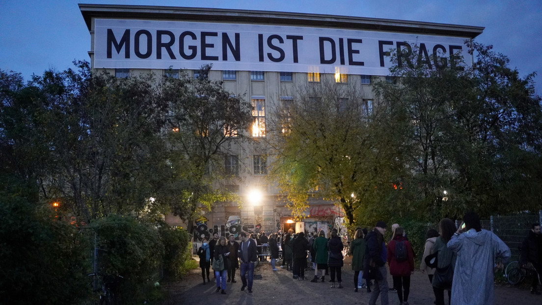 Berliner Logik: Clubs dürfen weiter öffnen – aber Tanzen ist verboten