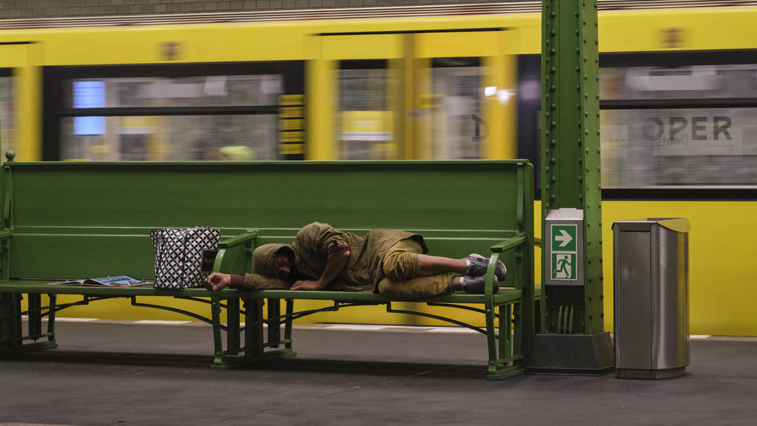 3G-Regel: Berliner Senat schmeißt Obdachlose aus U-Bahnhöfen