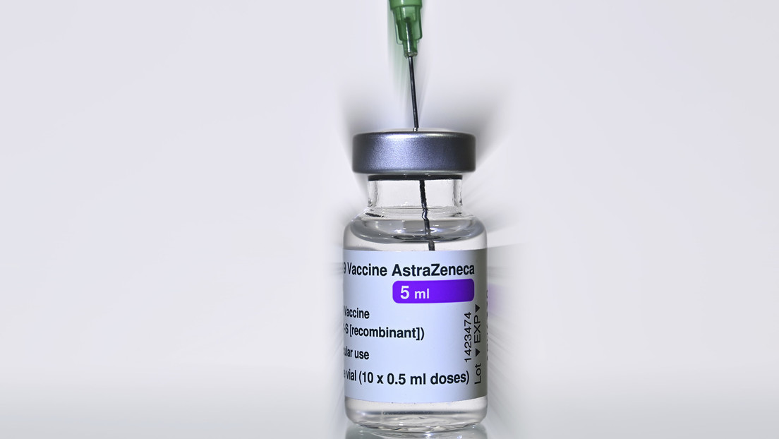 Britische Forscher finden mögliche Ursache für Blutgerinnsel nach AstraZeneca-Impfung
