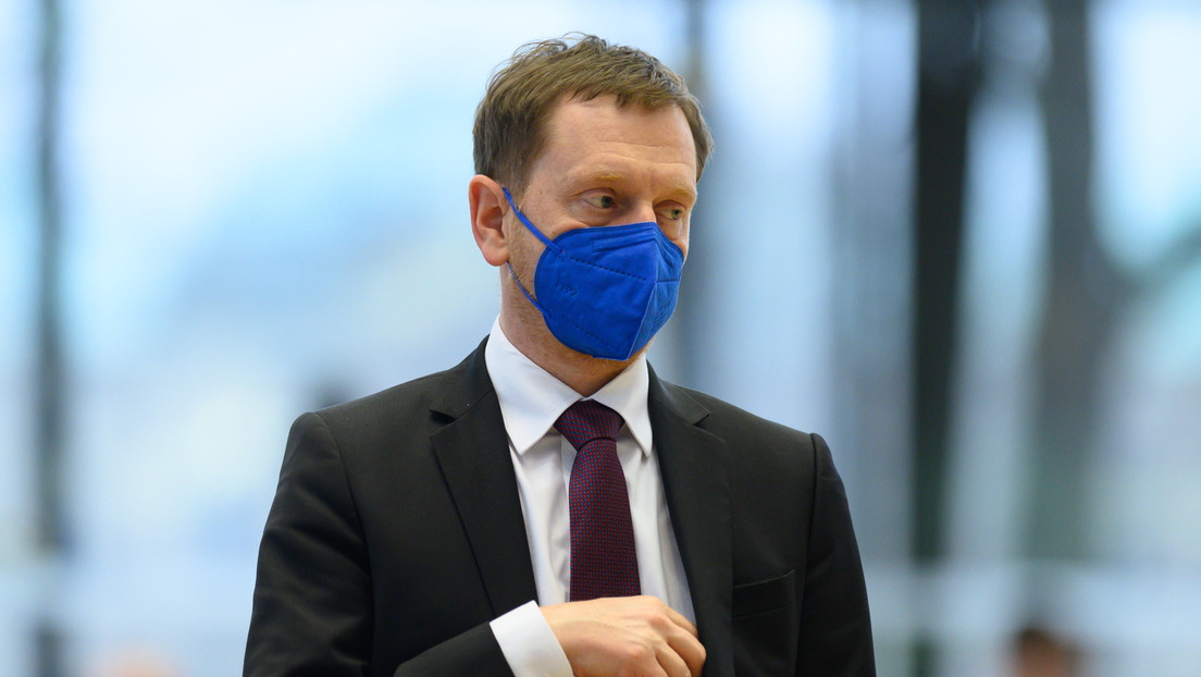 Kretschmer verordnet FFP2-Maskenpflicht in Sachsen