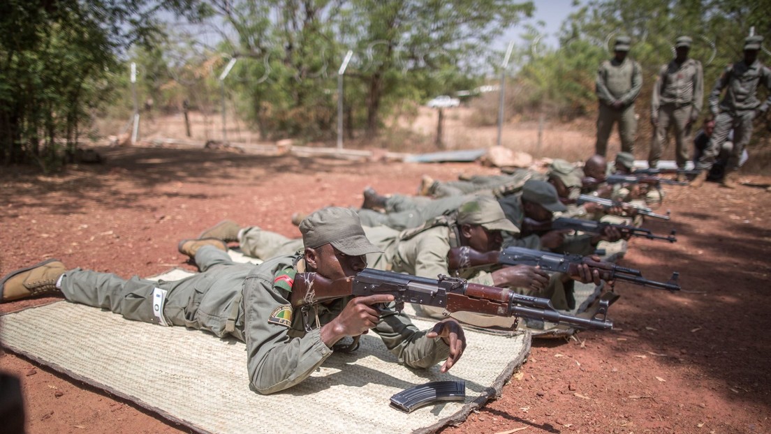 Mali weist Söldner-Rekrutierung zurück: Russische Ausbilder halten sich im Land legal auf