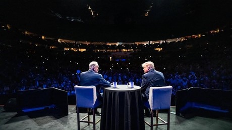 "History-Tour" für die Zukunft - Donald Trump reist durch die USA und füllt Stadien