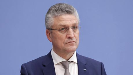 Zur "Bewältigung der Omikron-Welle": RKI empfiehlt "maximale Kontaktbeschränkungen" ab sofort