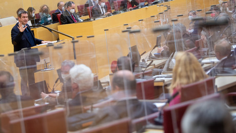Söder bezeichnet Kubicki als "rechtsaußen" – und sendet Entspannungssignale nach Moskau
