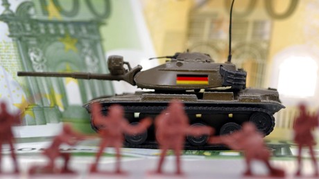 Rüstungsexport-Rekord wegen Last-Minute-Genehmigungen unter Angela Merkel