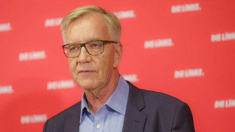 Chef der Linken-Fraktion Bartsch fordert "Ende des Panikmodus"