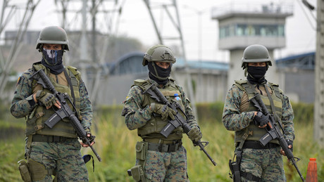 Ecuadorian armed forces continue to maintain order in prisons after the end of the state of emergency