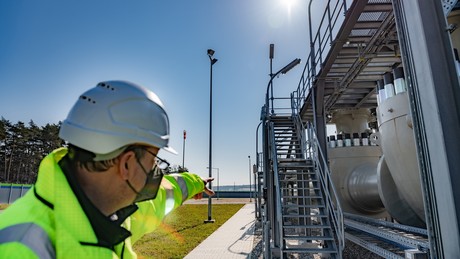 Gazprom-Chef: Nord Stream 2 betriebsfertig, beide Stränge mit Gas befüllt