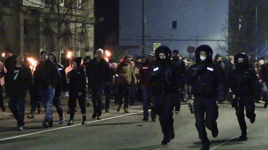 Thüringen: Demonstranten und Polizisten bei Corona-Protesten verletzt