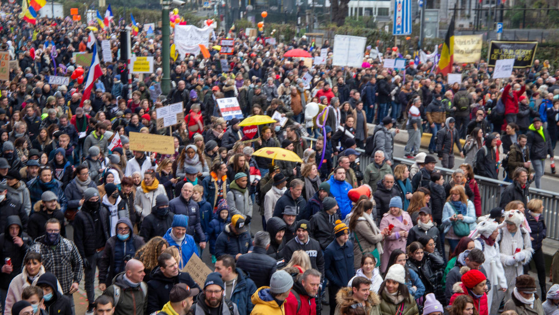 Hauptsächlich Gewalt? Massenprotest gegen Corona-Politik in Brüssel