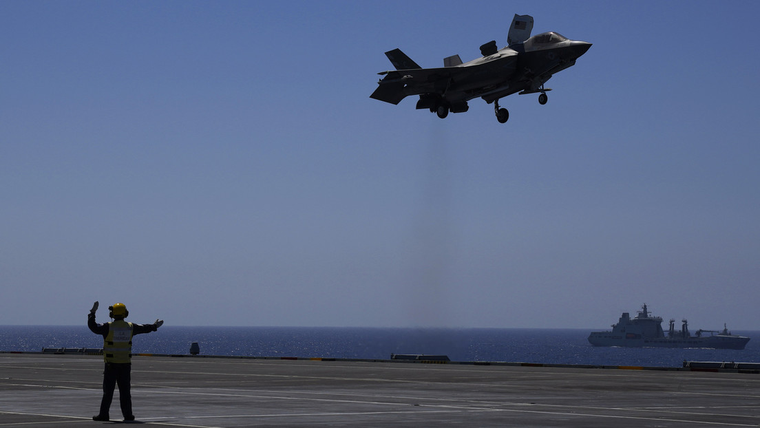 Bruchlandung einer F-35 auf US-Flugzeugträger im Südchinesischen Meer – sieben Verletzte