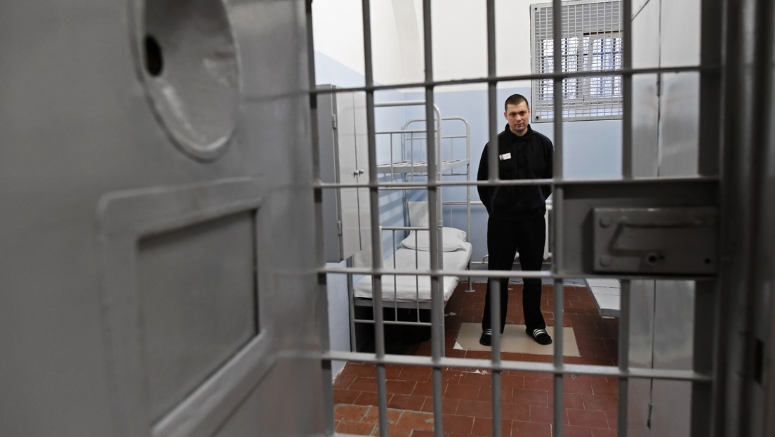 Putin unterzeichnet Gesetz über lebenslange Haft für rückfällige Kinderschänder