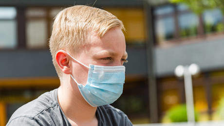 Britische Regierungsstudie: Nutzen von Masken an Schulen "nicht eindeutig"