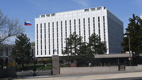 Russische Botschaft in den USA: Washingtons Ansatz zu Truppenzahlen in Europa unlogisch