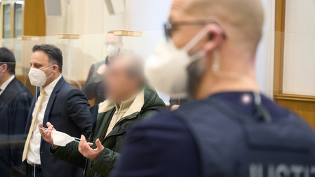 Keine Gnade für Überläufer: Syrischer Staatsbeamter zu lebenslänglich verurteilt