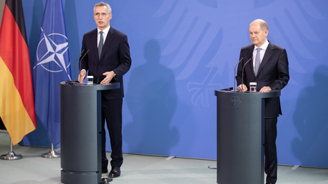 Scholz droht im Falle eines russischen Angriffs auf die Ukraine mit einem Aus für Nord Stream 2