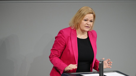 Innenministerin Faeser zu Corona-Demos: "Meinung kundtun, ohne sich zu versammeln"