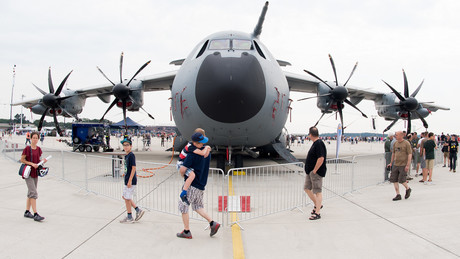 Bundeswehr-Kampagne: "Einmalige Chance" zur Corona-Impfung in einem A400M der Luftwaffe