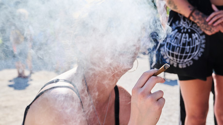 Neuer Drogenbeauftragter zu Cannabis-Legalisierung: "Extrem komplex und voller Fallstricke"