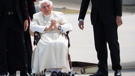Papst Benedikt XVI. räumt Falschaussage bei Missbrauchsgutachten ein