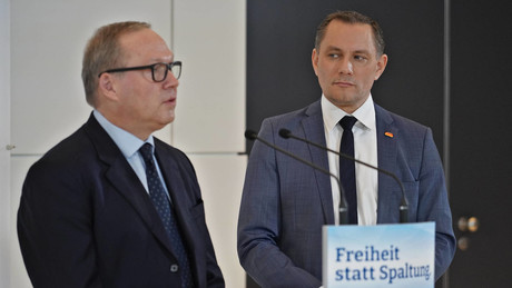 Max Otte im RT DE-Interview: "Parteiausschlussverfahren dauern normalerweise sehr lange"