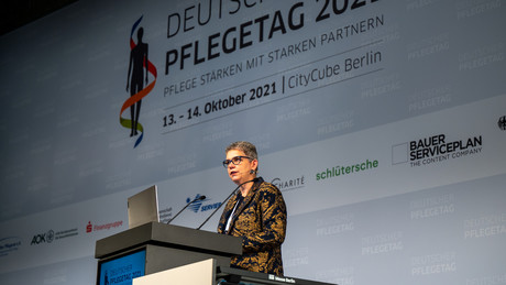 Pflegerat: Bei Tätigkeitsverboten für ungeimpfte Pflegekräfte "wird Versorgungslage immer prekärer"
