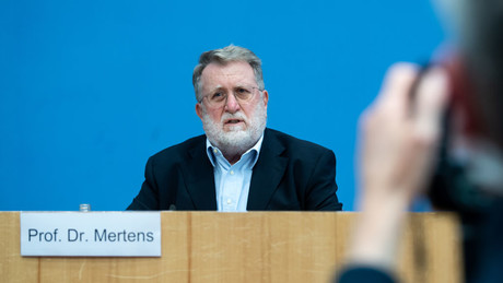 STIKO arbeitet an Empfehlung für vierte Impfung – Novavax-Impfstoff ab 18 Jahren empfohlen